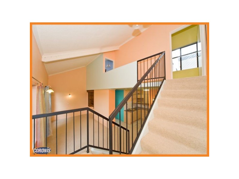 9/12 Joffre Street, Coorparoo QLD 4151