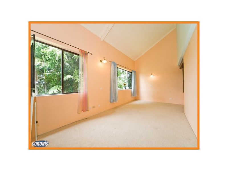 9/12 Joffre Street, Coorparoo QLD 4151