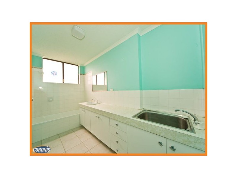 9/12 Joffre Street, Coorparoo QLD 4151