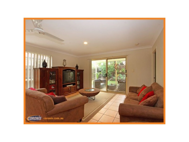 15 Wyperfield Court, North Lakes QLD 4509