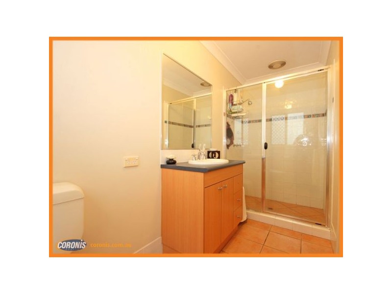 15 Wyperfield Court, North Lakes QLD 4509