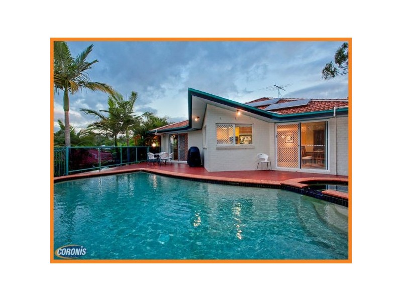 38 Deerdale Street, Stafford Heights QLD 4053