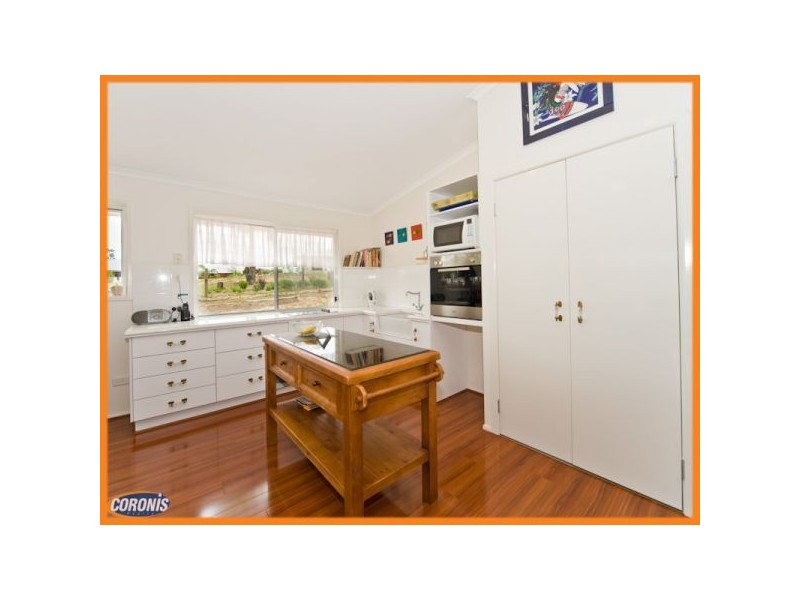 182 Montanus Drive, Woodford QLD 4514