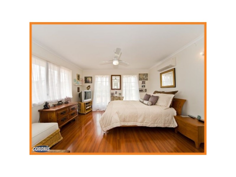 182 Montanus Drive, Woodford QLD 4514
