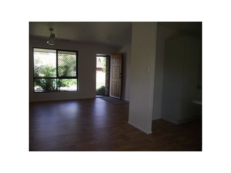 Unit 2, 3 Dowling Court, Caboolture QLD 4510