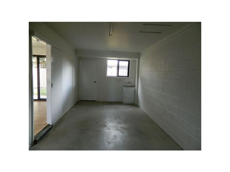 Unit 2, 3 Dowling Court, Caboolture QLD 4510