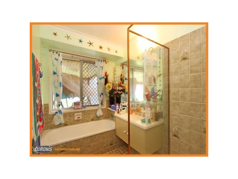 92 Cross Street, Deception Bay QLD 4508