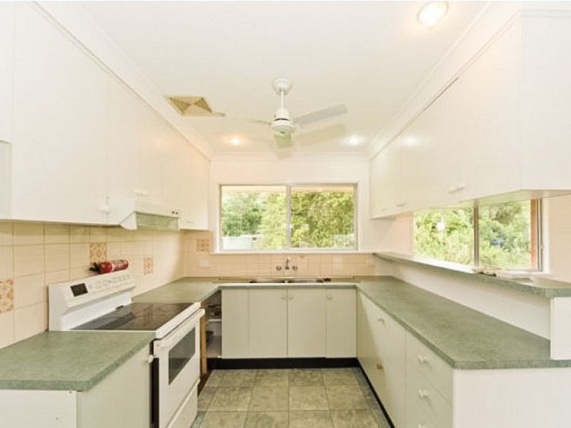 10 Madeira Street, The Gap QLD 4061