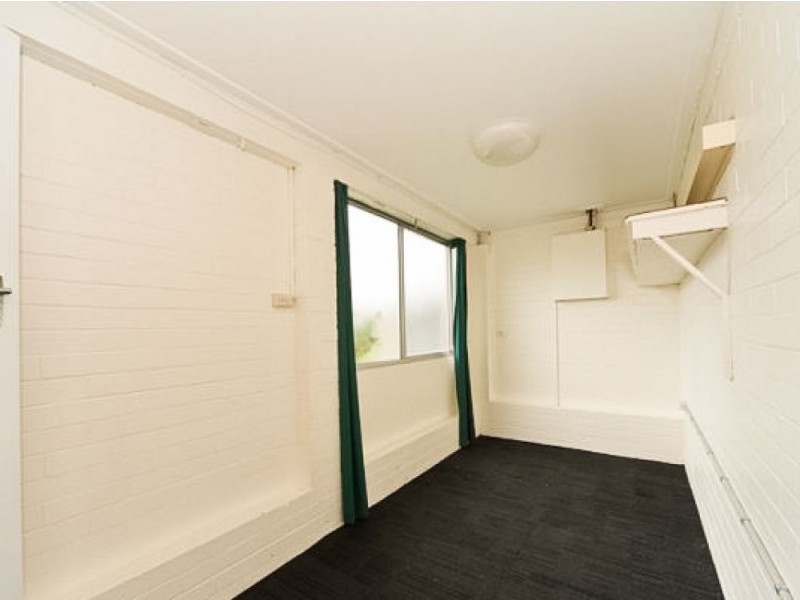 10 Madeira Street, The Gap QLD 4061