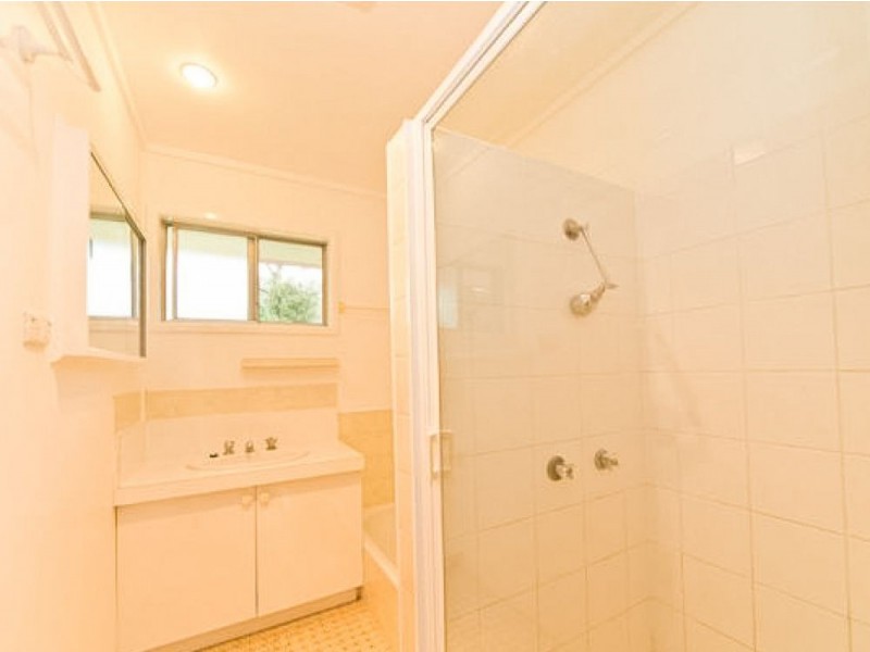 10 Madeira Street, The Gap QLD 4061