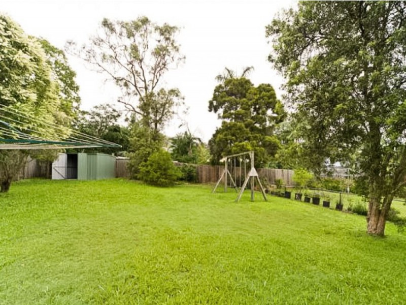 10 Madeira Street, The Gap QLD 4061