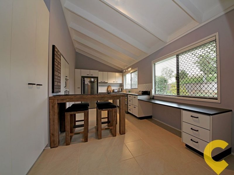 15 Jillian Street, Kallangur QLD 4503