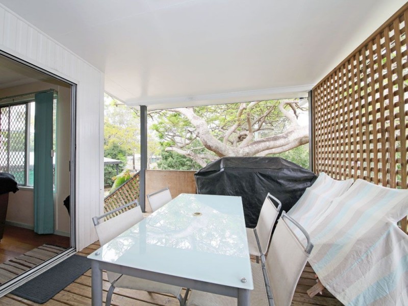 7 East Avenue, Brighton QLD 4017