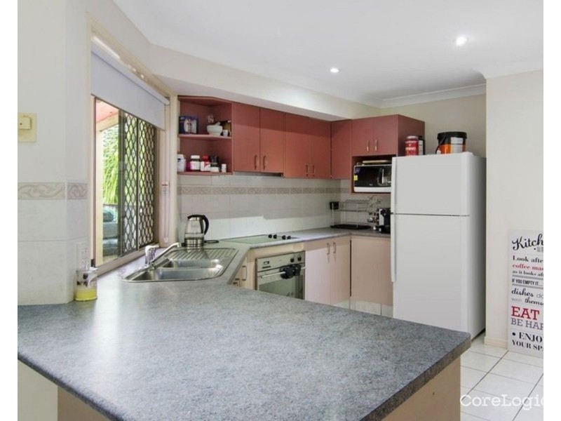 5 Polynesia Ave, Pacific Pines QLD 4211