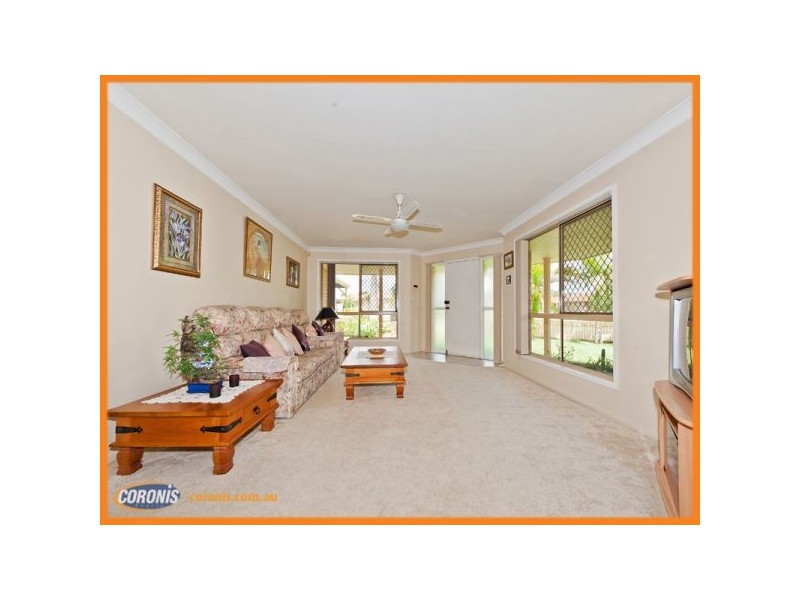 42 Crozier Crescent, Meadowbrook QLD 4131