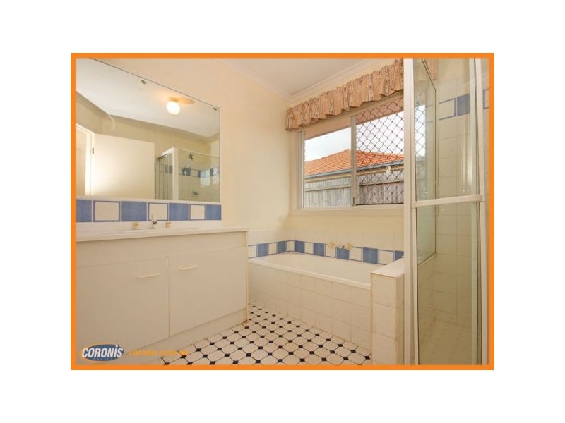 4 Tamarillo Circuit, Narangba QLD 4504