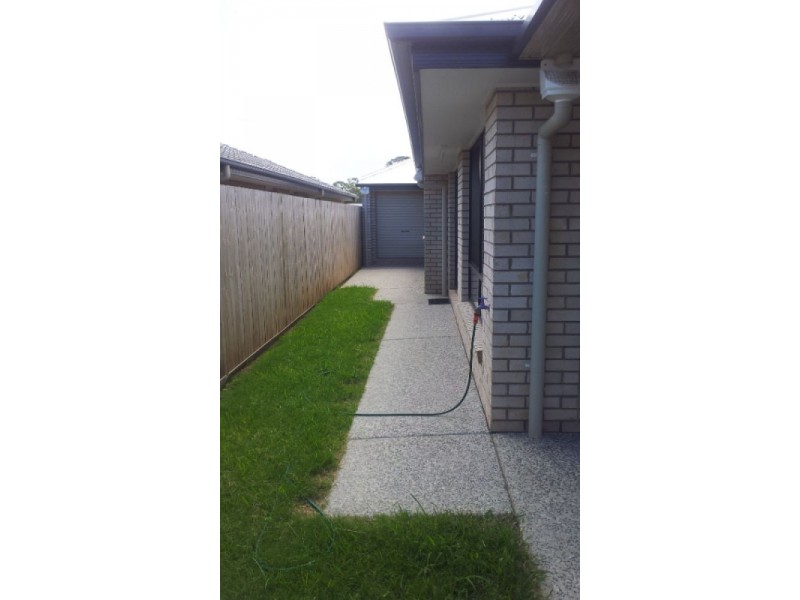5 Beaumont Drive, Pimpama QLD 4209