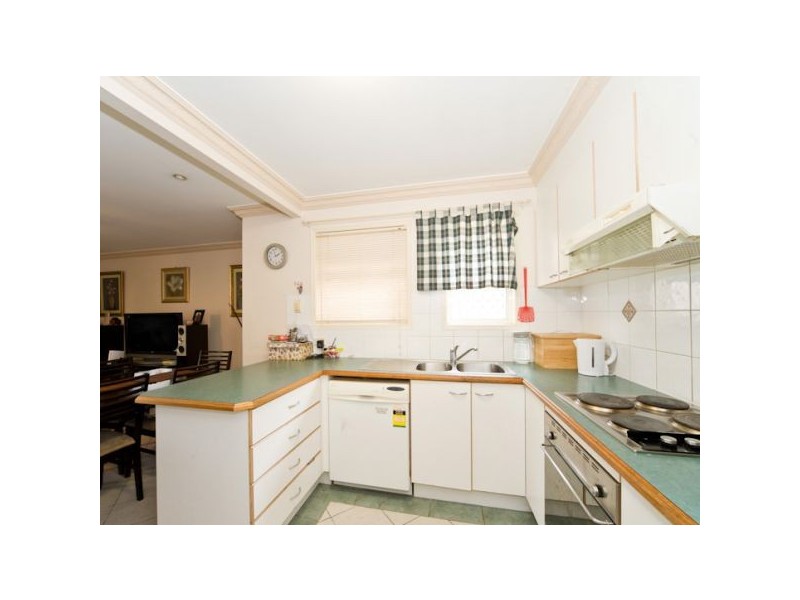 4/38 Farnell Street, Chermside QLD 4032