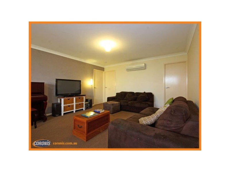 4 Mikaela Court, Kallangur QLD 4503