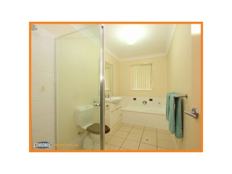 4 Mikaela Court, Kallangur QLD 4503