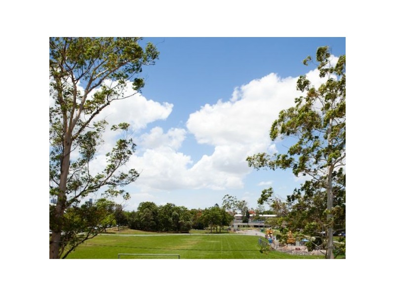 45 Myrtle Street, Woolloongabba QLD 4102