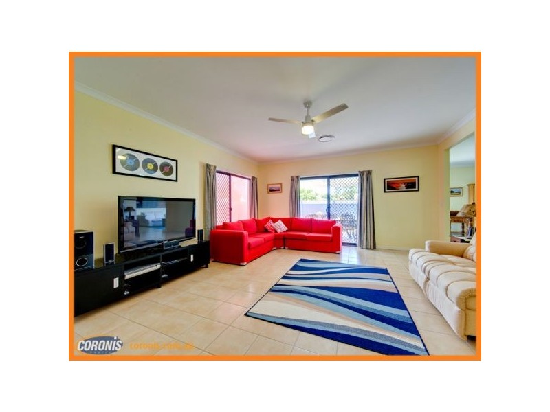 1 Twin Lakes Drive, Murrumba Downs QLD 4503