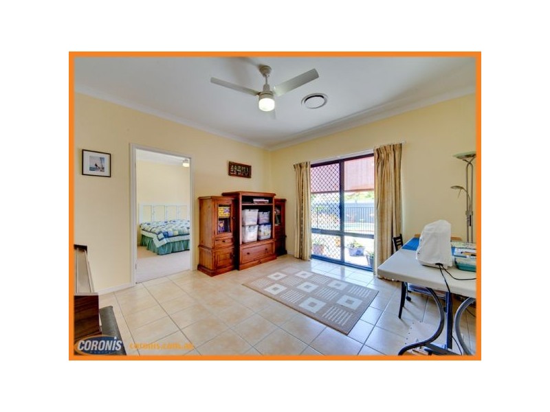 1 Twin Lakes Drive, Murrumba Downs QLD 4503