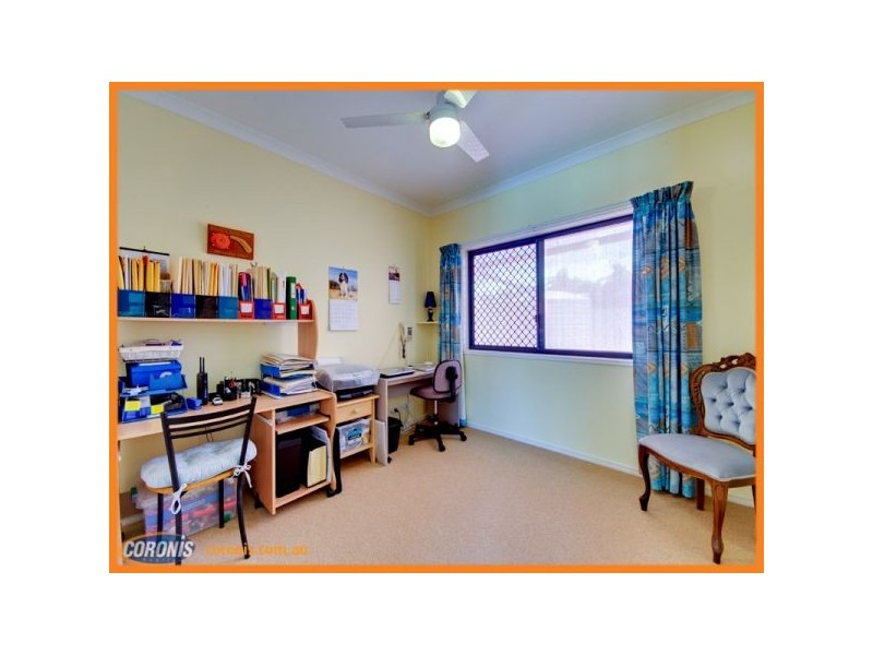 1 Twin Lakes Drive, Murrumba Downs QLD 4503