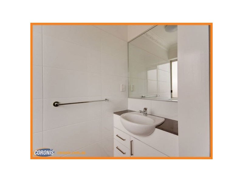 8/11 Le Geyt Street, Windsor QLD 4030