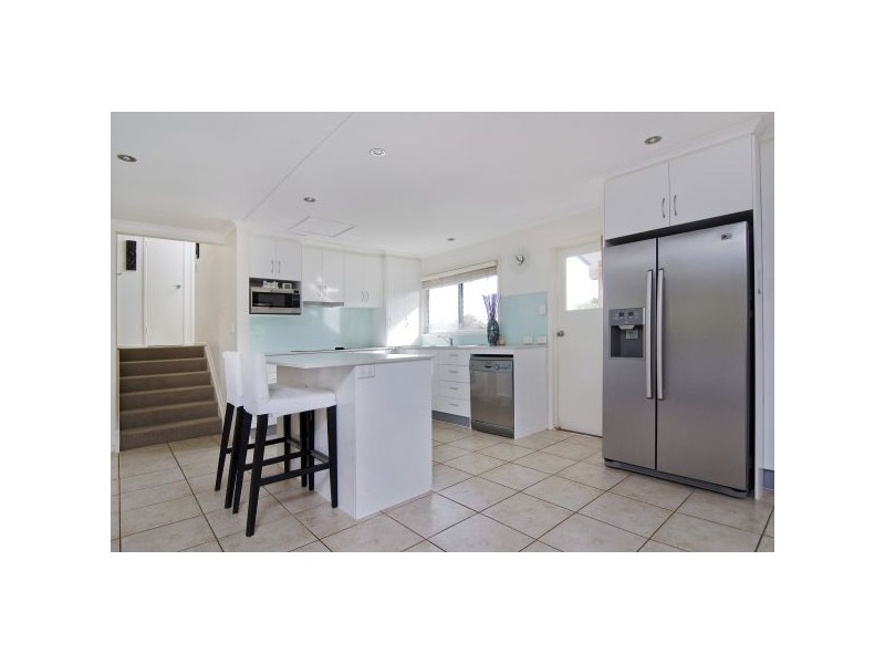 221 Bunya Road, Arana Hills QLD 4054