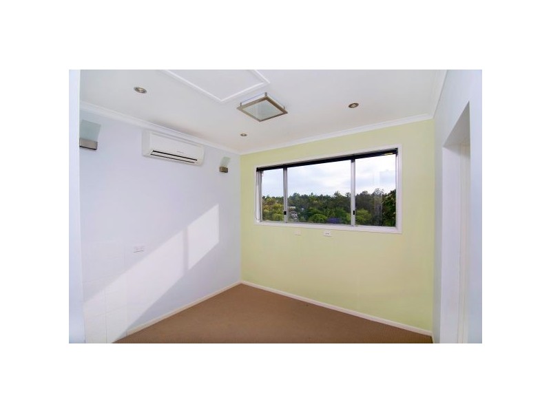 221 Bunya Road, Arana Hills QLD 4054