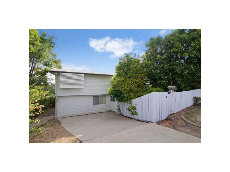 221 Bunya Road, Arana Hills QLD 4054