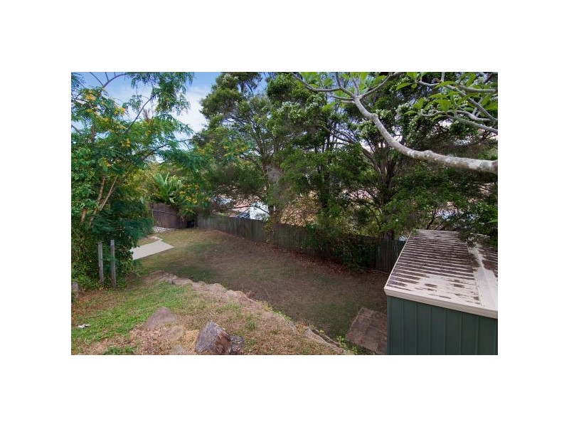 221 Bunya Road, Arana Hills QLD 4054