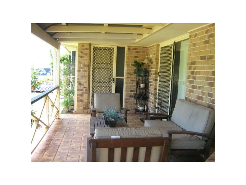 8 Birchgrove Crescent, Kallangur QLD 4503