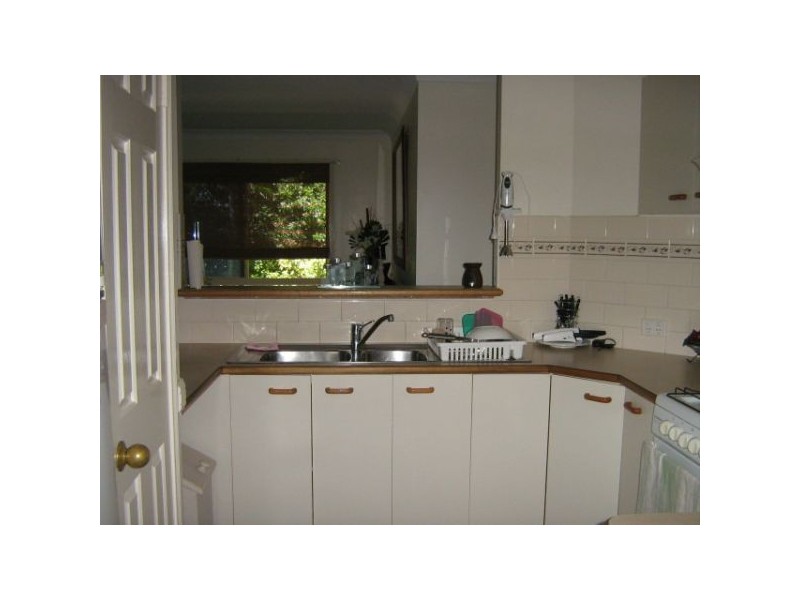 8 Birchgrove Crescent, Kallangur QLD 4503