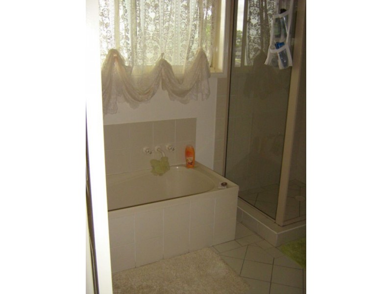 8 Birchgrove Crescent, Kallangur QLD 4503