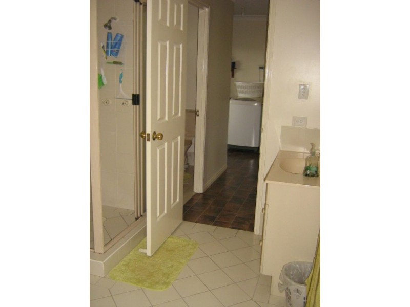 8 Birchgrove Crescent, Kallangur QLD 4503