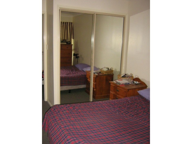 8 Birchgrove Crescent, Kallangur QLD 4503