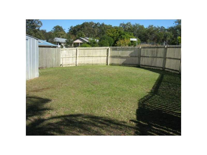 8 Birchgrove Crescent, Kallangur QLD 4503