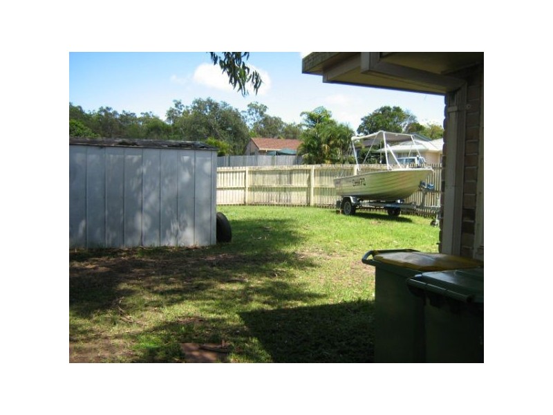 8 Birchgrove Crescent, Kallangur QLD 4503