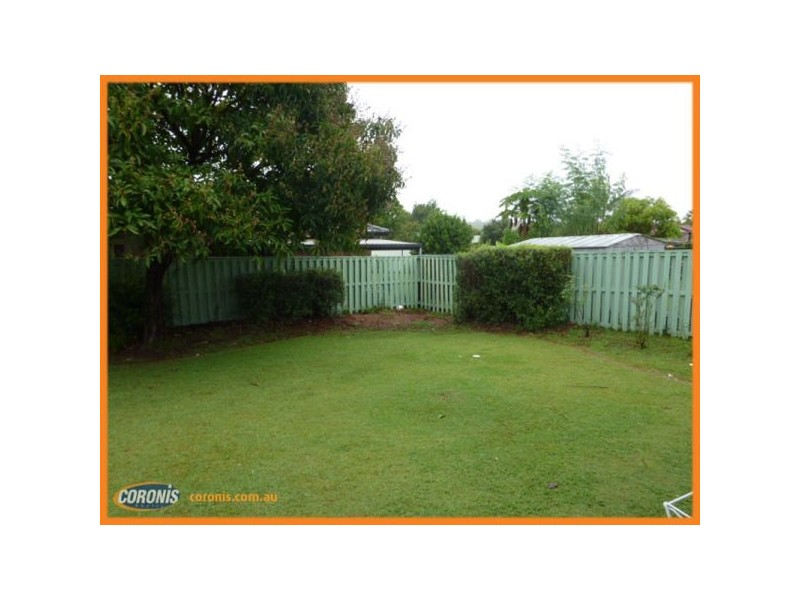 139 Middle Road, Hillcrest QLD 4118