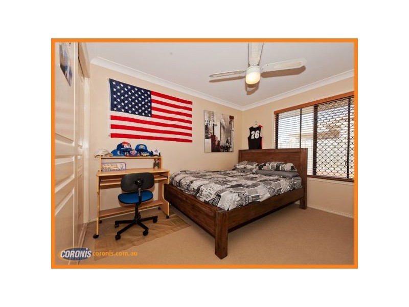 22 The Avenue, Windaroo QLD 4207