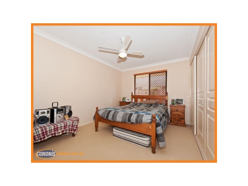 22 The Avenue, Windaroo QLD 4207