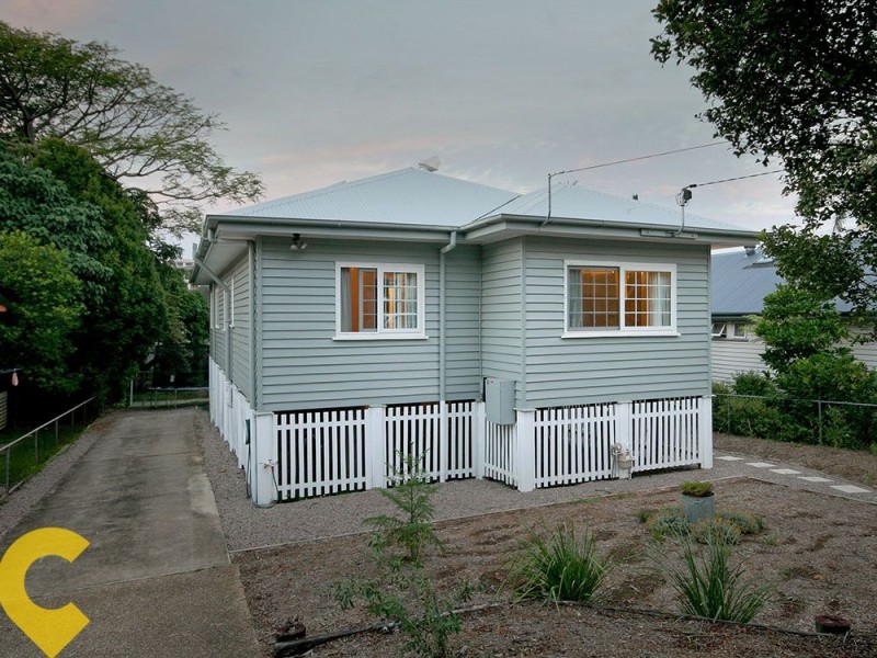 25 White Street, Wavell Heights QLD 4012