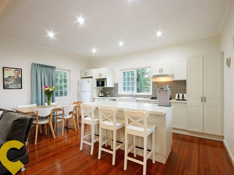 25 White Street, Wavell Heights QLD 4012