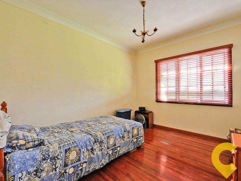 15 Violet Street, Everton Hills QLD 4053