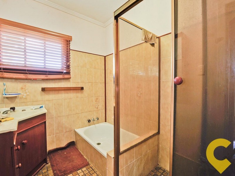 15 Violet Street, Everton Hills QLD 4053