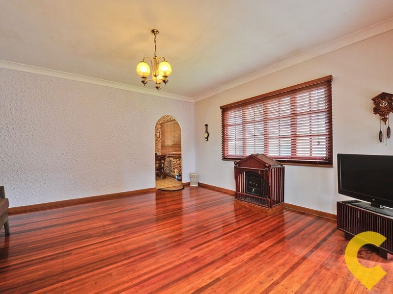 15 Violet Street, Everton Hills QLD 4053