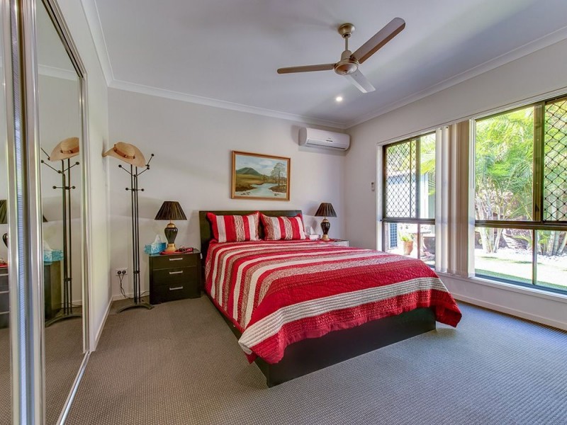 8 Illawarra Close, Griffin QLD 4503