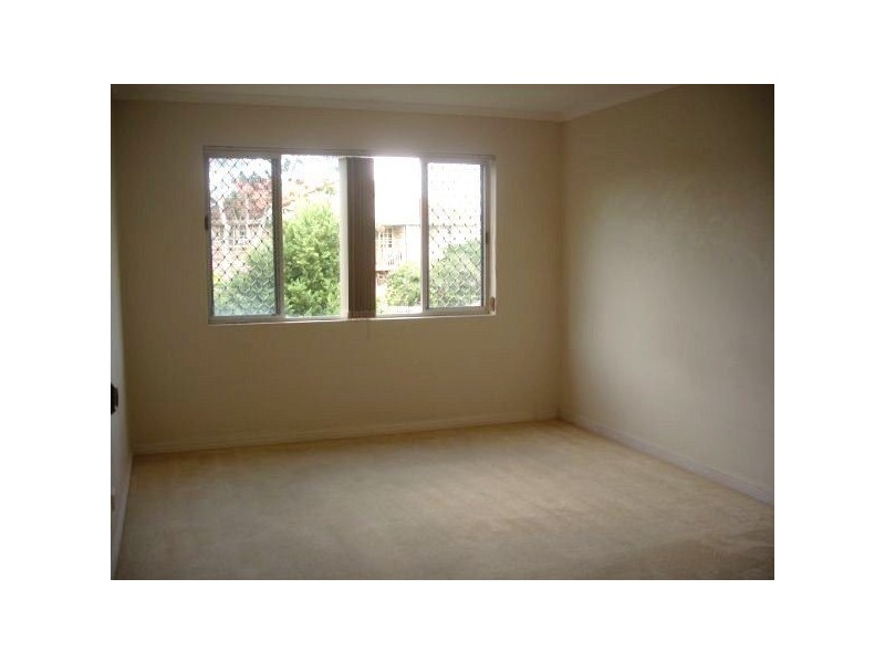 1/77 Farnell Street, Chermside QLD 4032